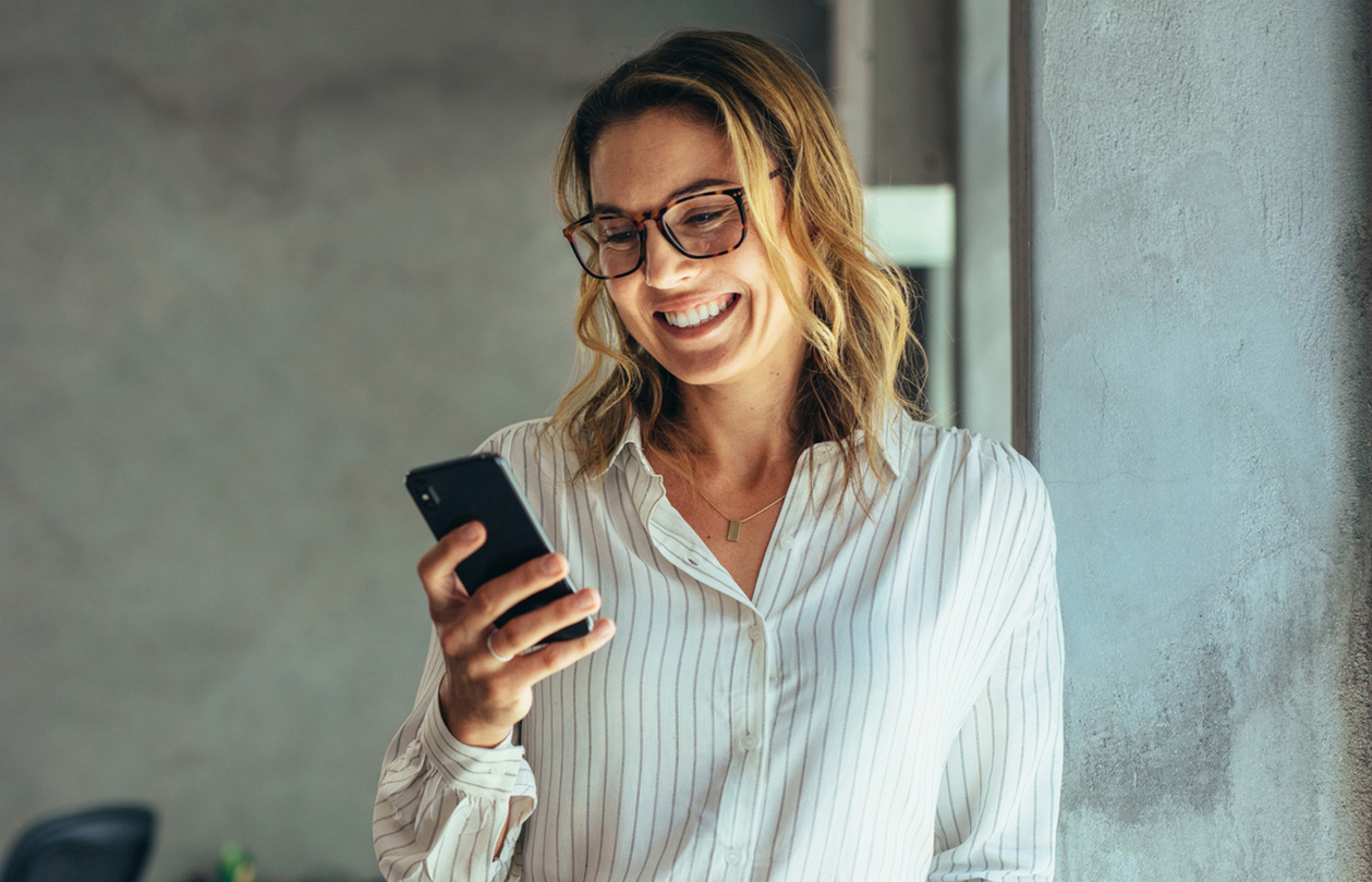 woman-with-her-phone.jpg